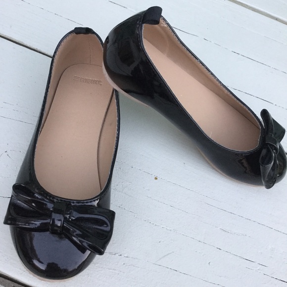 Gymboree Other - Gymboree girls flats